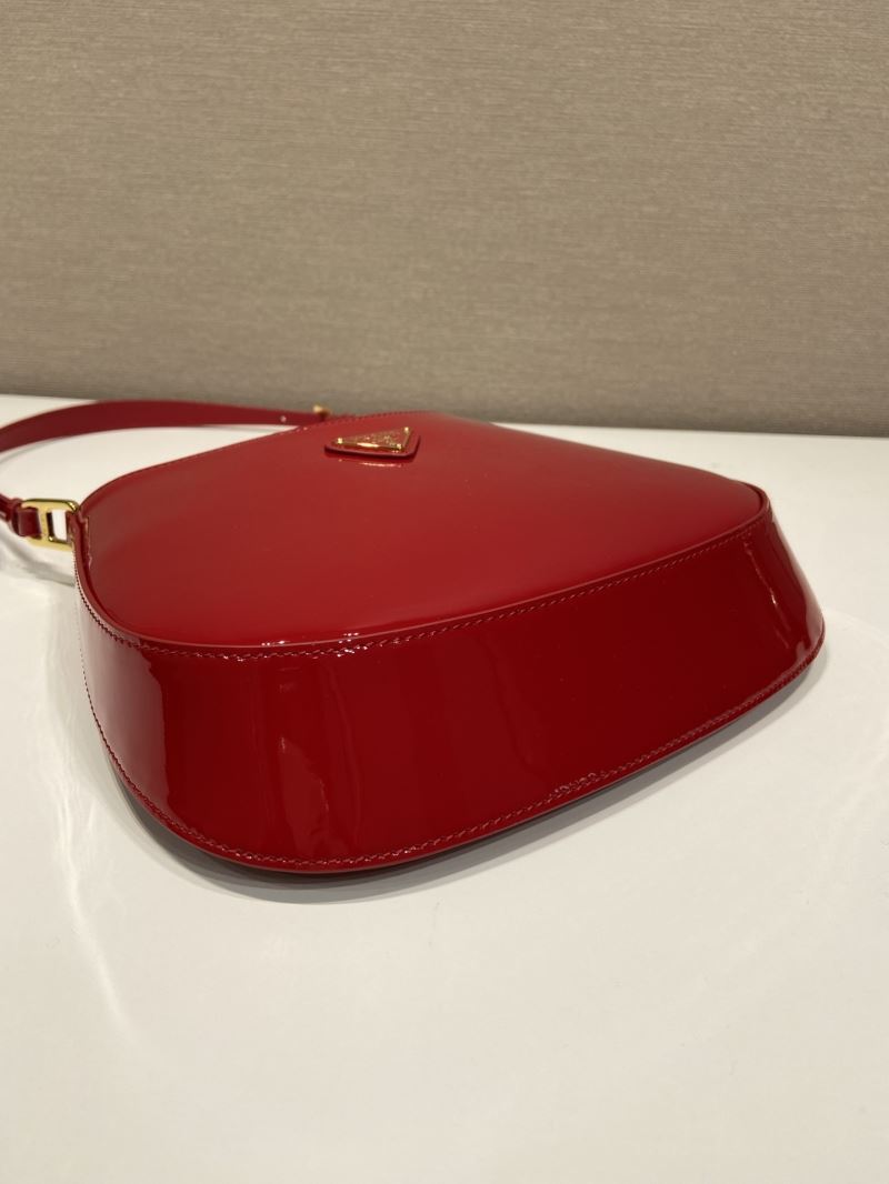 Pra*a cleo bags
